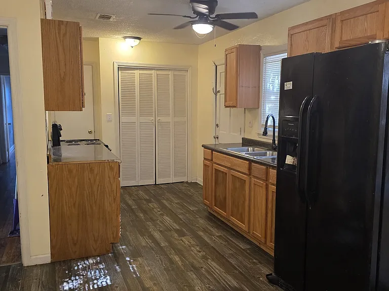 419 Chamlee Dr — Photo 5