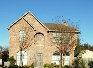 8714 Quail Ridge Dr, Rowlett, TX 75089