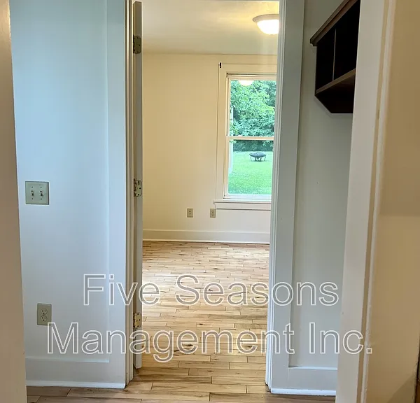 18-20 Hayward St #1 — Photo 12