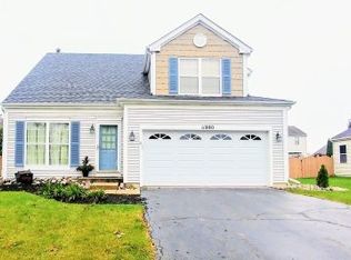 11880 Blue Bayou Dr, Huntley, IL 60142