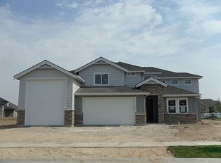 1962 N Wind Cave Way, Eagle, ID 83616