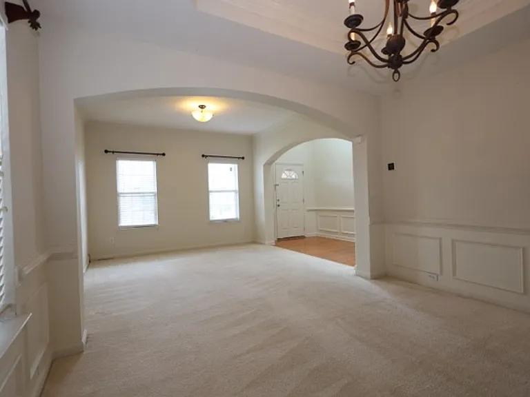 1199 Wetlands Ct — Photo 8