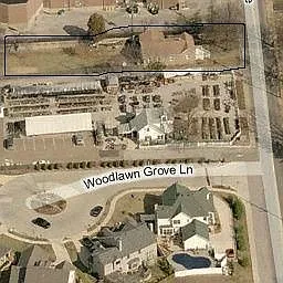 1015 N Woodlawn Ave photo 1