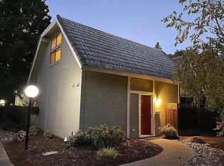 1996 Silverwood Ave, Mountain View, CA 94043