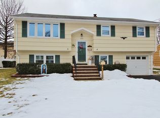 227 Manning Ave, South Plainfield, NJ 07080