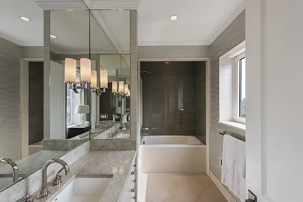 Sold by Nest Seekers International | media 33