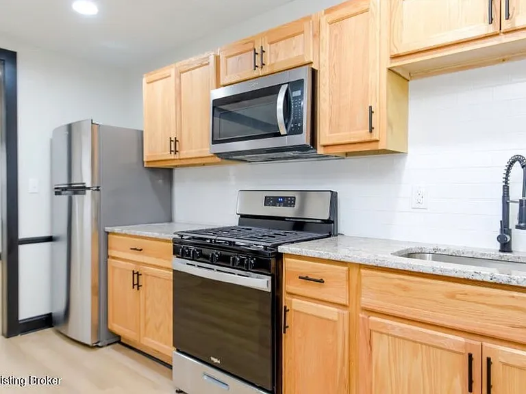 9203 Wilson Ave — Photo 7