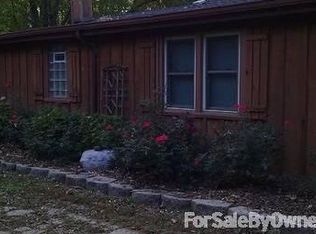 W297S10761 Phantom Woods Rd, Mukwonago, WI 53149