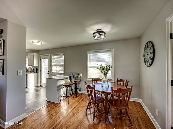 5th image of 2813 Sheila Dr