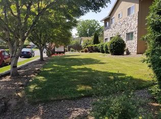 5575 SW Franklin Ave #24, Beaverton, OR 97005