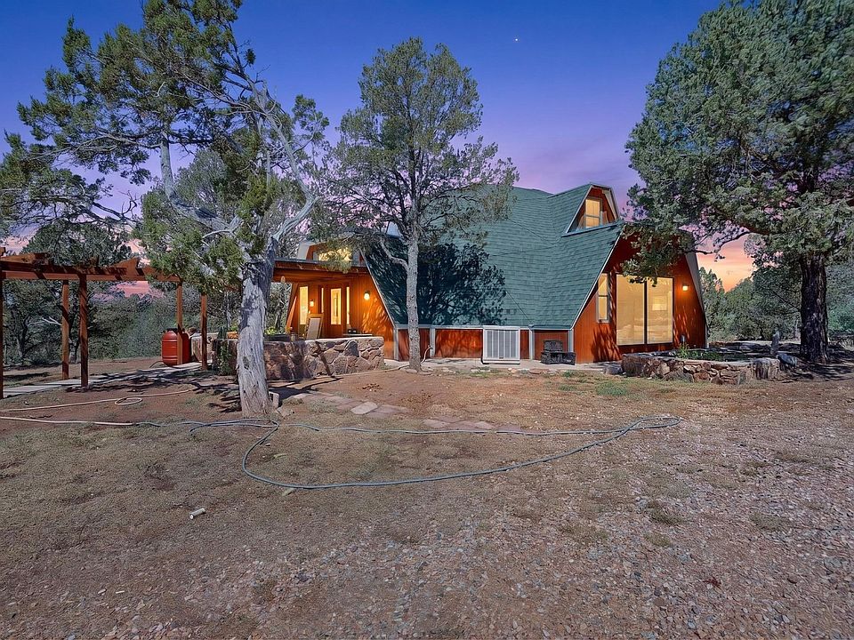 1st image of 61 Coyote Rd