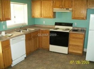 775 Moss Dr APT 10, Mesquite, NV 89027