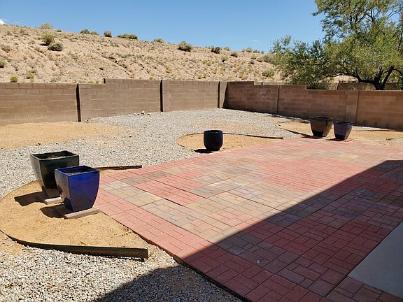 2nd image of 6932 Calle Margarita NE