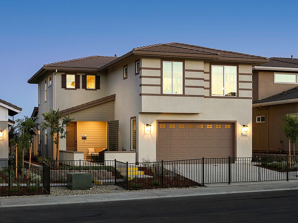 Elevation Plan 2296 Model Exterior