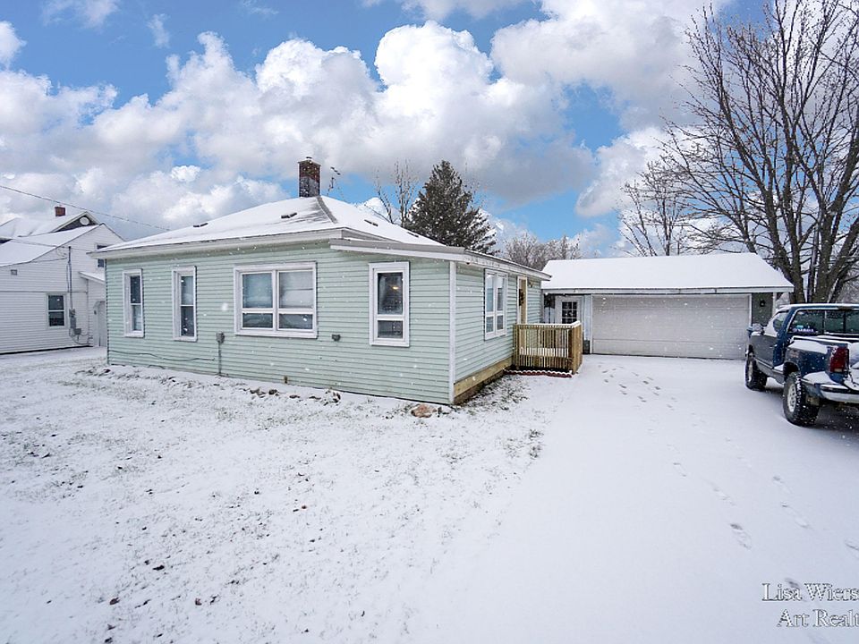 452 East St, Coopersville, MI 49404 Zillow