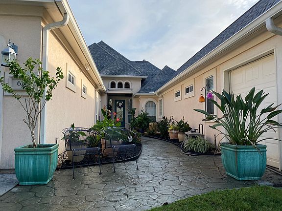 Walkway to front door