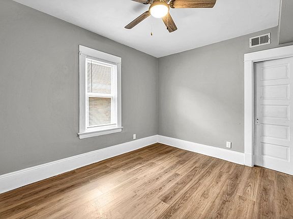5th image of 6808 Lansing Ave Unit 2