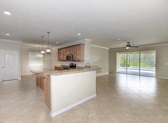 5th image of 21441 Bella Terra Blvd