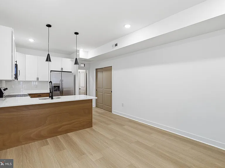 2223 N 22nd St #3 — Photo 2