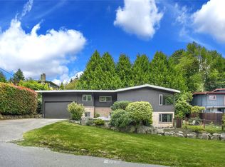 4343 SW Cloverdale St, Seattle, WA 98136