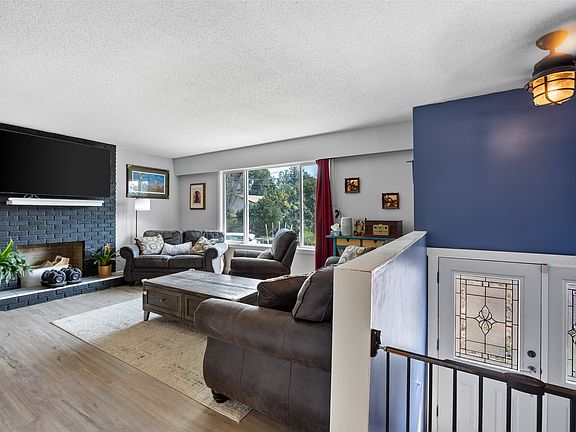 4th image of 1570 Happyvale Pl