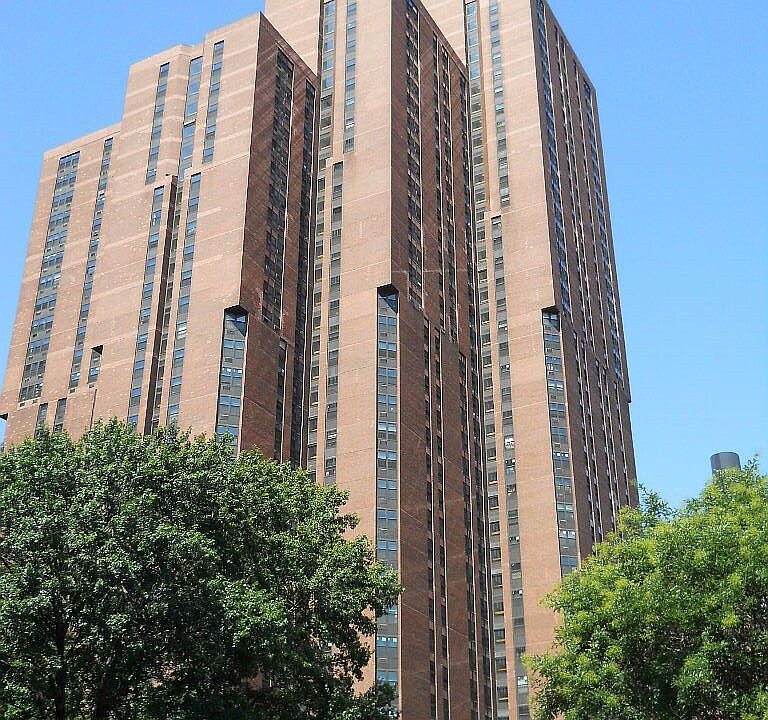 1st image of 1751 2nd Ave APT 21K
