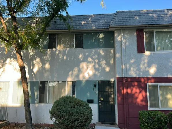 213 Greenbriar Townhouse Way #Townhouse, Las Vegas, NV 89121