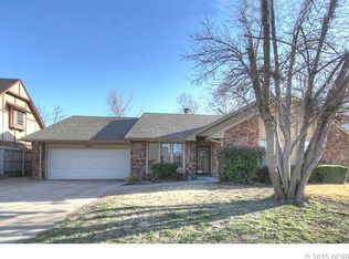 2405 W Boston St, Broken Arrow, OK 74012