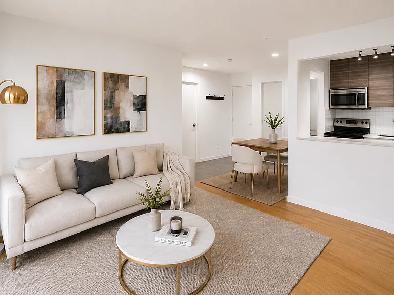 445 W 19th St #2B — Photo 3