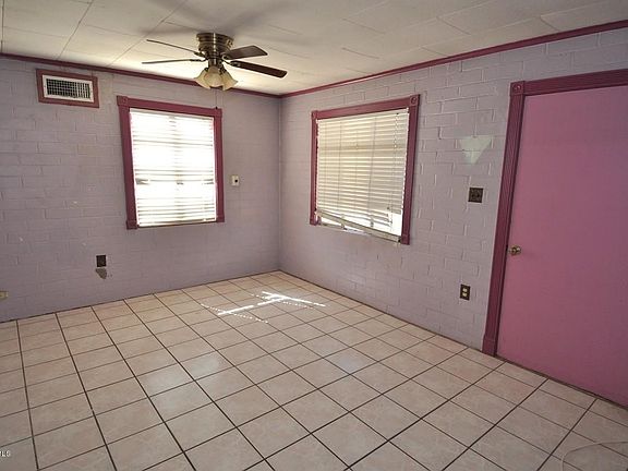 4th image of 2744 N Fontana Ave