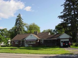 530 Smith St, Algonac, MI