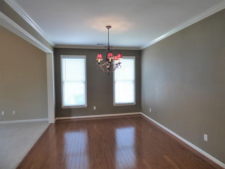 3770 Abbeyglen Way — Photo 4