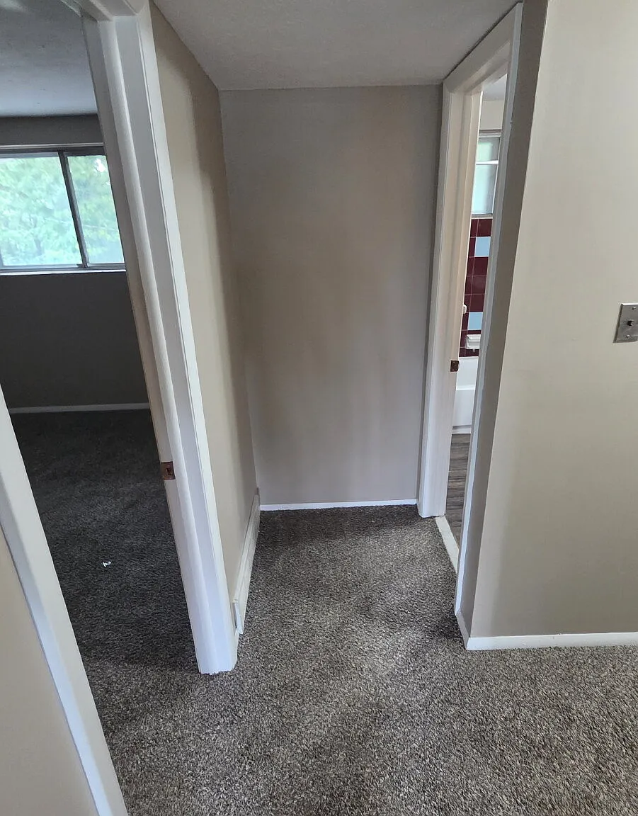 3 bed, 1.5 bath, 1130 sqft, $1,350 — Photo 3