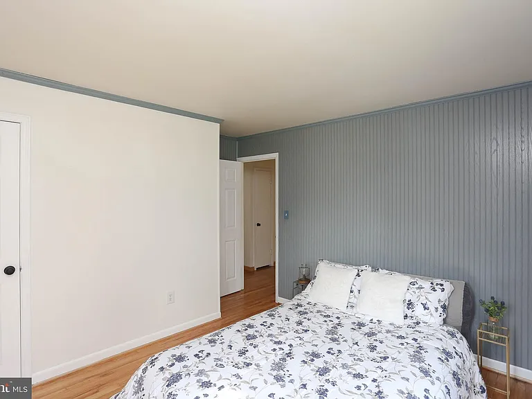807 Danza Rd — Photo 17