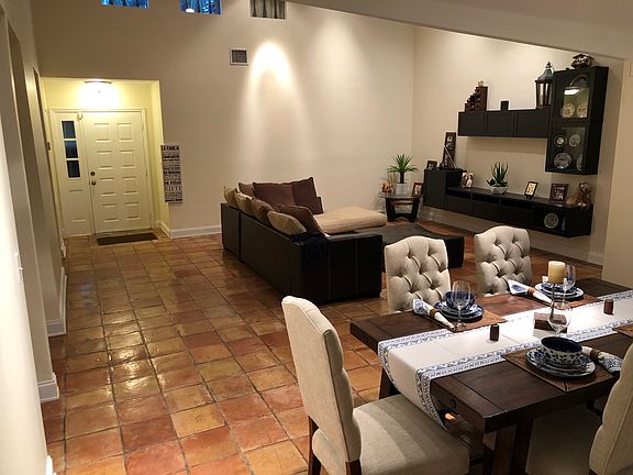 3rd image of 8104 Hibiscus Cir #5