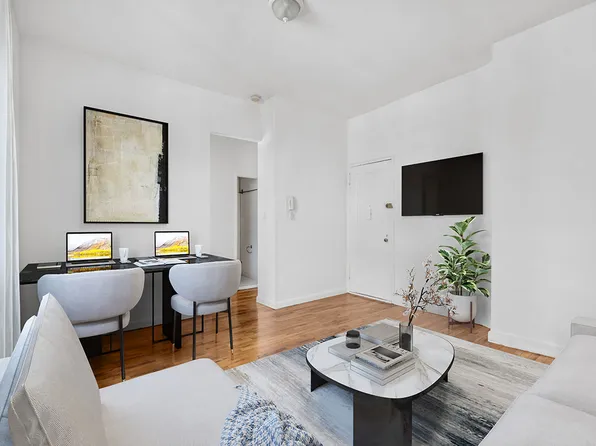 102 West 80th Street image 3 of 5