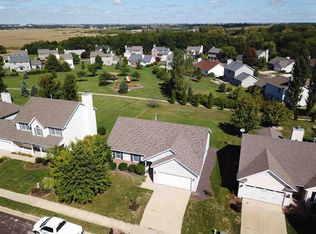 2311 W Molly Ln, Dunlap, IL 61525