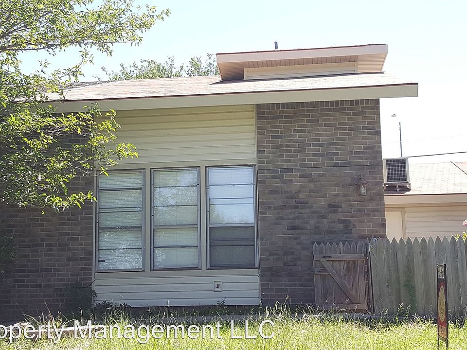 1st image of 15 Cherrywood Sq
