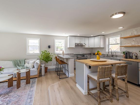 2nd image of 3074 Camden Road