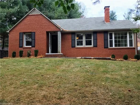 2691 Smokey Park Hwy, Candler, NC 28715