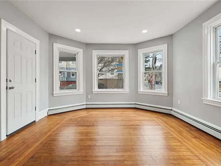 396 Orms St #1 — Photo 6