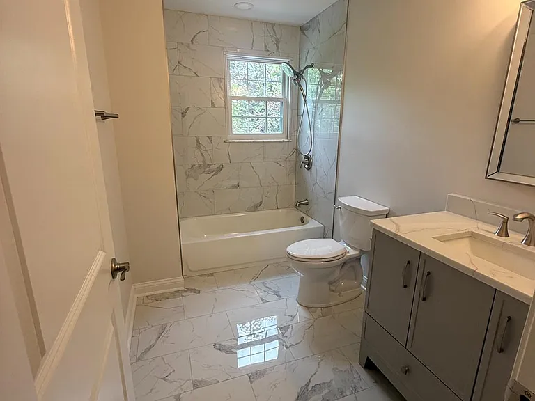 5646 Santa Fe Trl — Photo 8