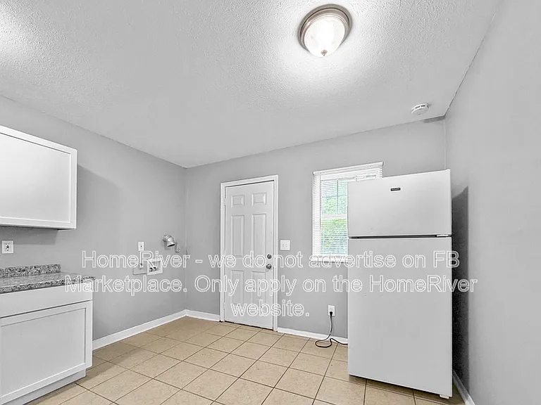 2514 Tavistock Ct — Photo 5