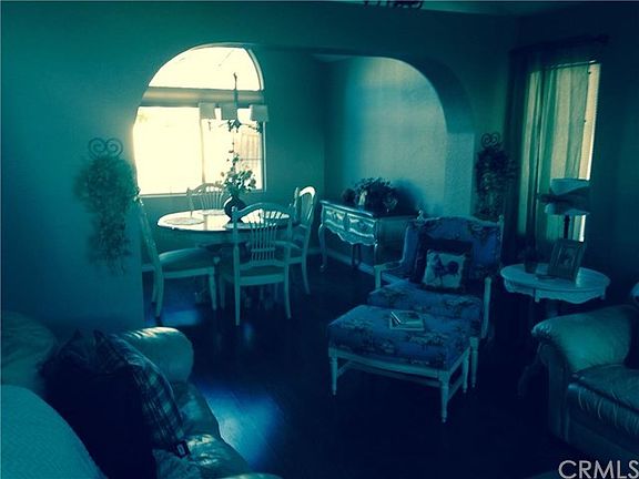3rd image of 15132 Camphor Way