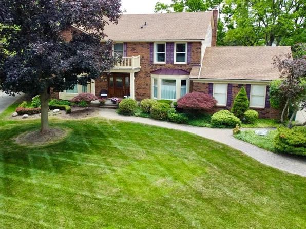 12675 Portsmouth Ct, Plymouth, MI 48170