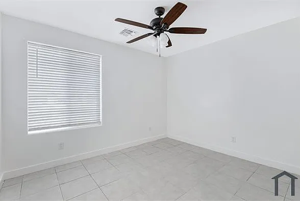 2927 E Atlanta Ave #2 — Photo 17
