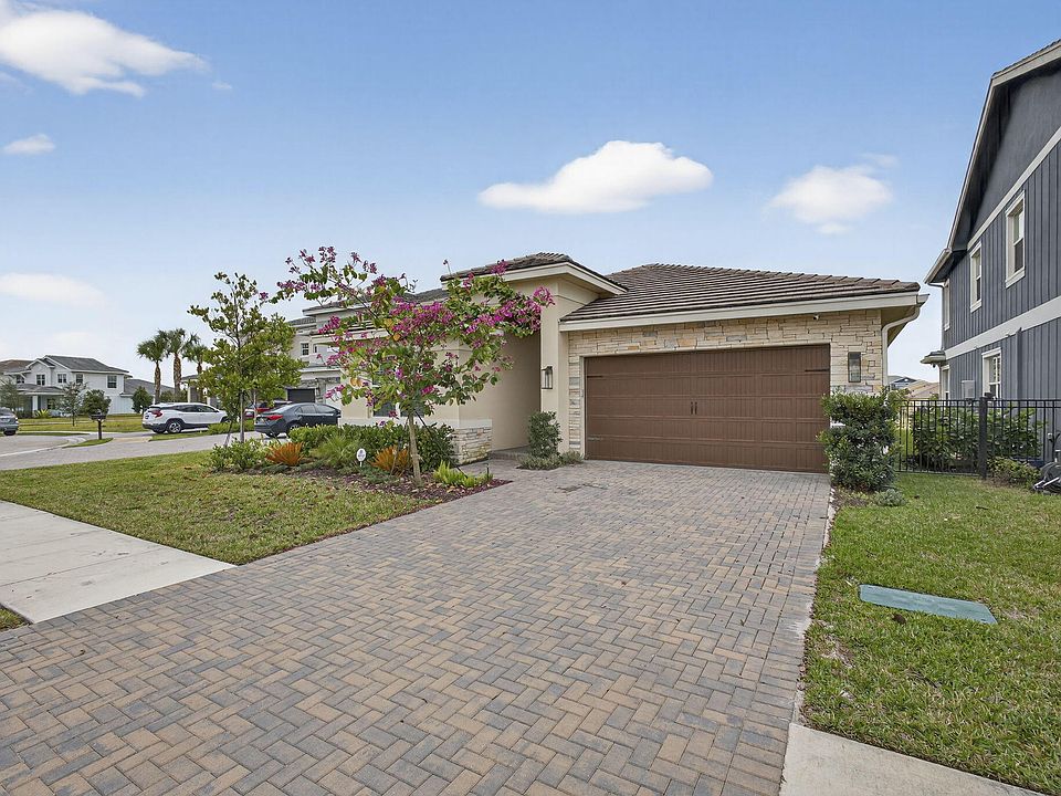 1st image of 1411 Thistle Place