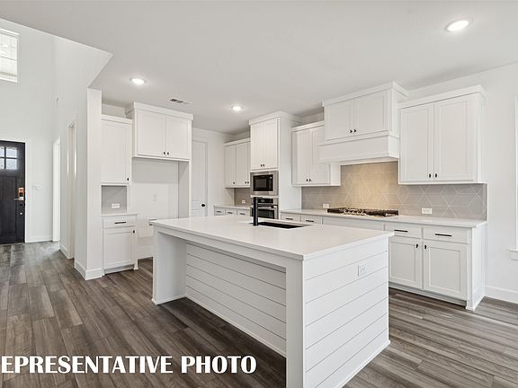 7th image of this home
