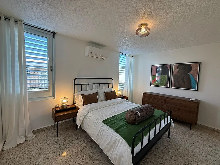 MASTER QUEEN BEDROOM #1