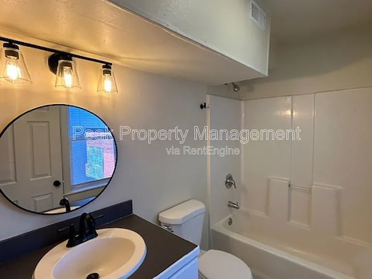 3 N 18th St #B — Photo 8